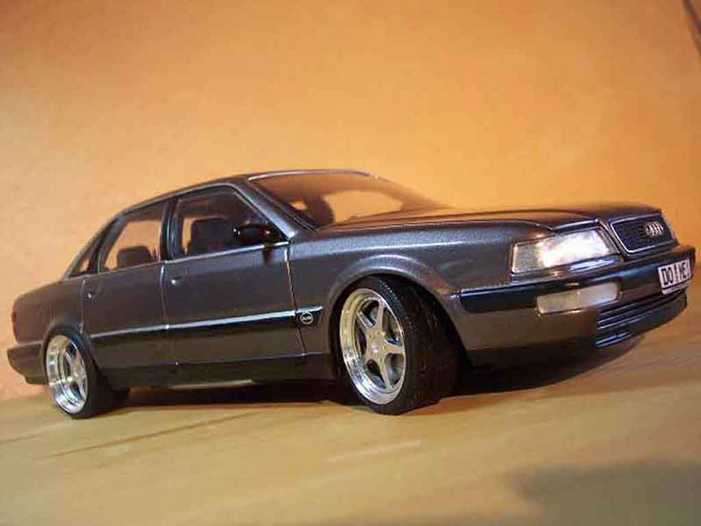 Audi V8 Quattro 1/18 Minichamps Quattro street version tuning modellino in miniatura