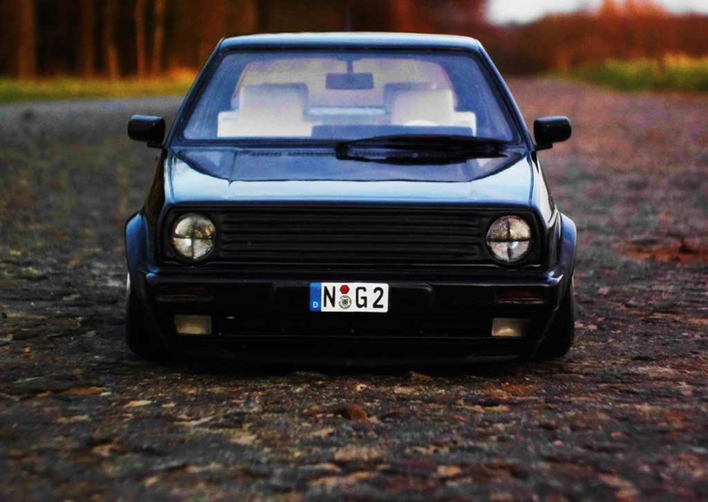 Volkswagen Golf 2 GTI 1/18 Ottomobile 2 GTI 16S nero jantes 17 pouces mercedes tuning modellino in miniatura
