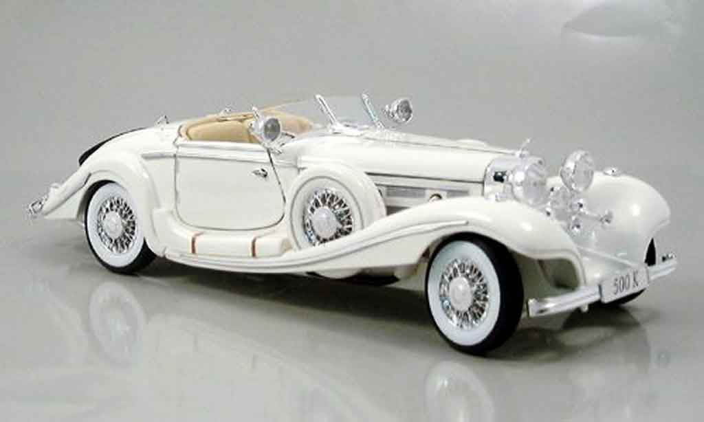 Mercedes 500 K 1/18 Maisto K bianco maharajah 1936 modellino in miniatura