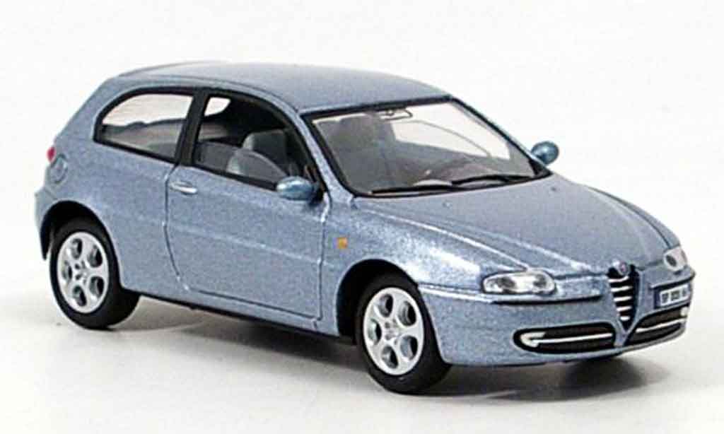 Alfa Romeo 147 1/43 Solido blu 2000 modellino in miniatura