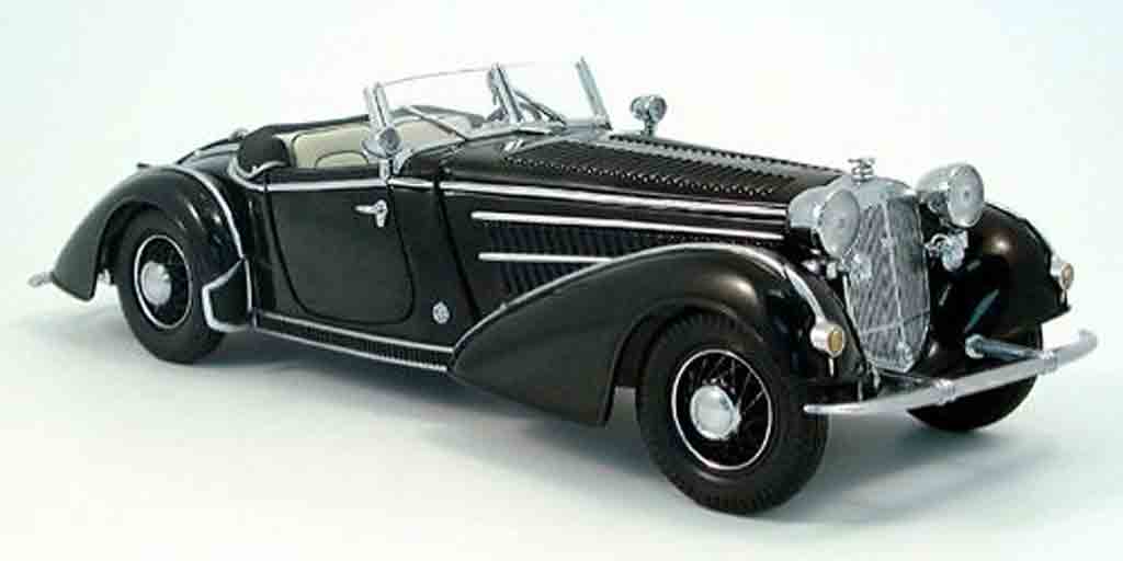 Horch 855 1/18 Sun Star special roadster noir 1939 modellino in miniatura
