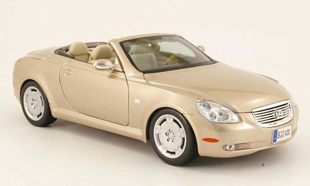 Lexus SC 430 1/18 Maisto 430 or offen 2001 modellino in miniatura