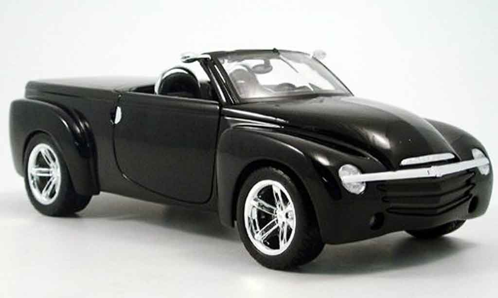 Chevrolet SSR 1/18 Maisto concept nero 2000 modellino in miniatura