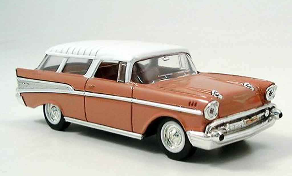 Chevrolet Nomad 1/43 Yat Ming pink 1957 modellino in miniatura