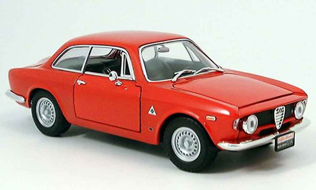 Alfa Romeo Giulia 1300 GTA 1/18 Yat Ming 1300 GTA sprint rosso 1963 modellino in miniatura