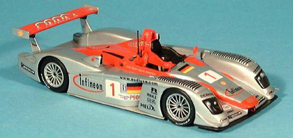 Audi R8 LMS 1/43 Minichamps LMS No.1 Team Sport North America F.Biela / T.Kristensen / E.Pirro 12h Sebring 2002 modellino in miniatura