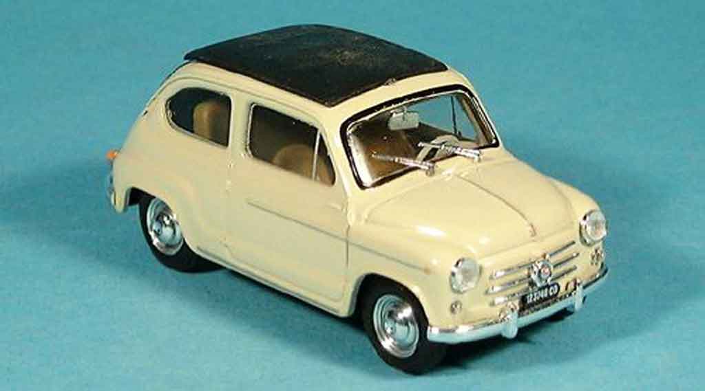 Fiat 600 1/43 Brumm D geschlossen beige 1960 modellino in miniatura