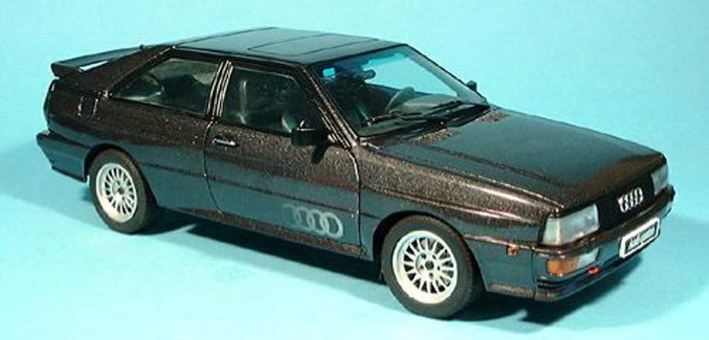 Audi Quattro 1/18 Autoart nero 1988 modellino in miniatura