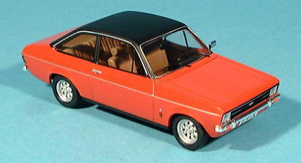 Ford Escort MK2 1/43 Trofeu MK2 1300 Ghia rosso Dach nero modellino in miniatura