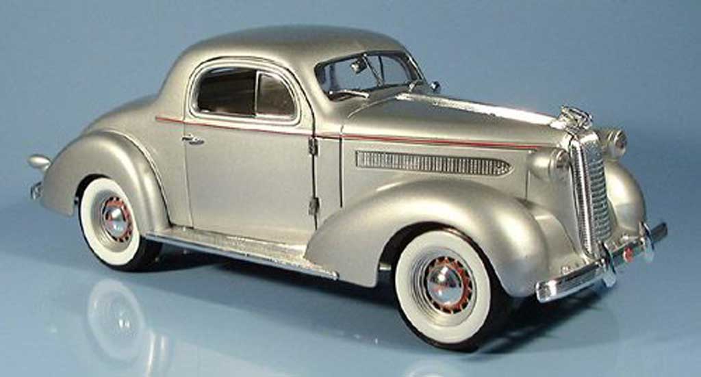 Pontiac De Luxe 1/18 Signature grigio 1936 modellino in miniatura
