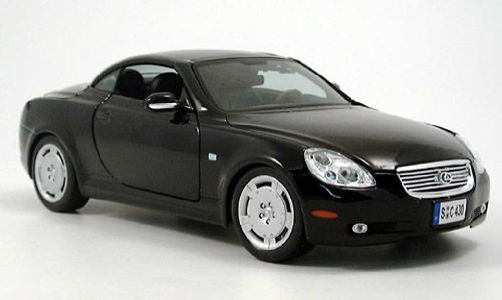 Lexus SC 430 1/18 Maisto 430 noir toit ferme 2002 modellino in miniatura