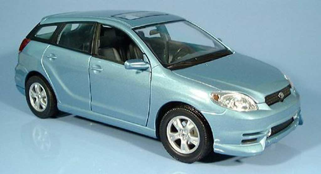 Toyota Matrix 1/18 Yat Ming blu 2003 modellino in miniatura