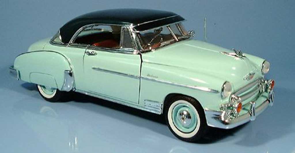 Chevrolet Bel Air 1950 1/18 Motormax 1950 grun modellino in miniatura