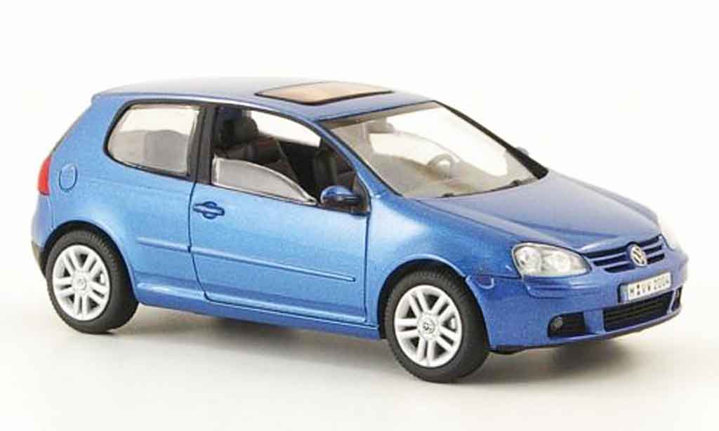 Volkswagen Golf V 1/43 Schuco V blu 3 portes 2003 modellino in miniatura