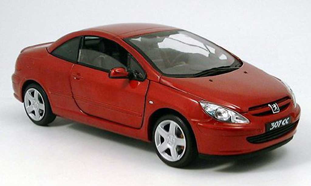 Peugeot 307 CC 1/18 Solido CC rosso 2003 modellino in miniatura