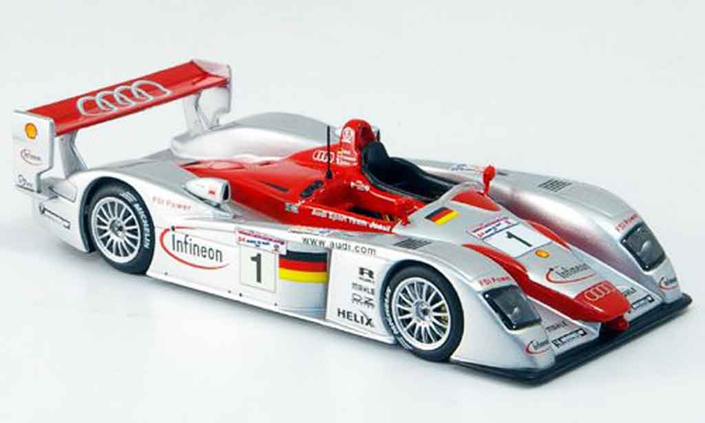Audi R8 2002 1/43 IXO 2002 Biela Kris Sieger modellino in miniatura