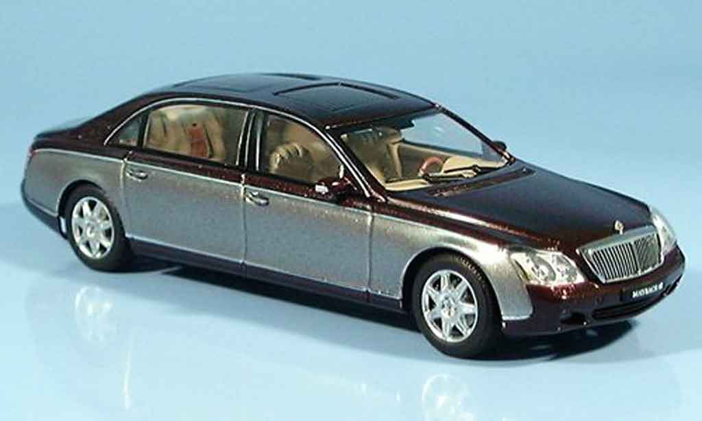 Maybach 62 1/43 Autoart LWB grigio rosso modellino in miniatura