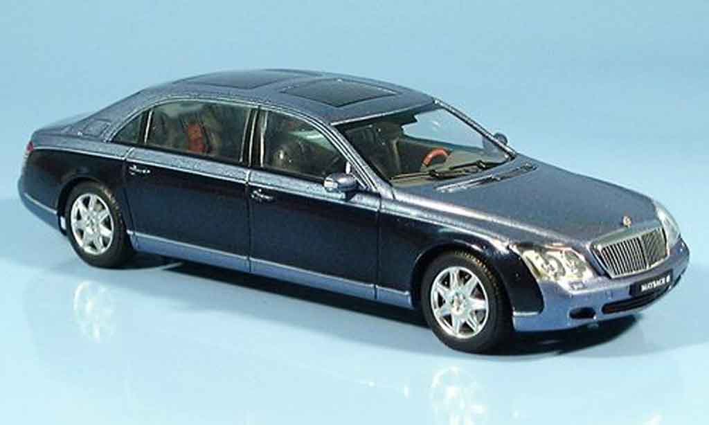 Maybach 62 1/43 Autoart LWB blu modellino in miniatura
