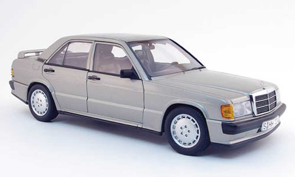Mercedes 190 E 1/18 Autoart E 2.3-16v grigio 1983 modellino in miniatura