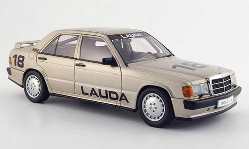 Mercedes 190 E 1/18 Autoart E 2.3-16v no.18 n.lauda nurburgring 1984 modellino in miniatura