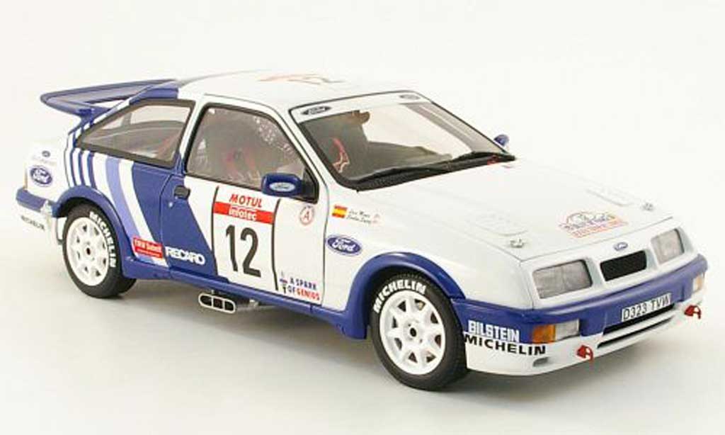 Ford Sierra Cosworth 1/18 Autoart Cosworth no.12 ford motorsport rallye korsika 1988 c.sainz / l.moya modellino in miniatura