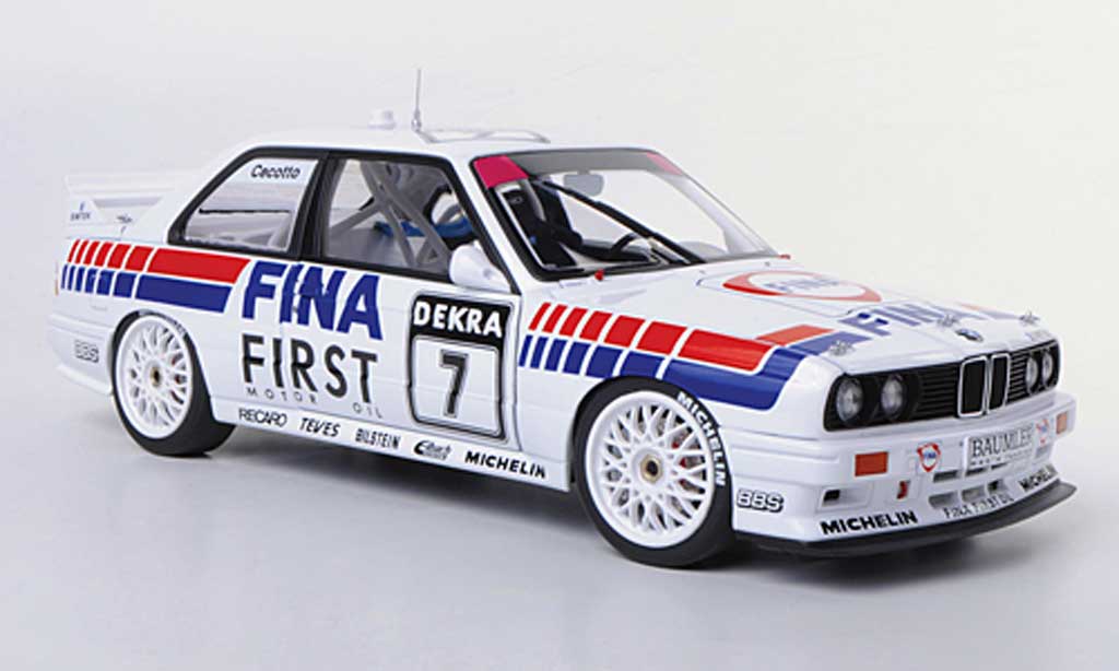 Bmw M3 E30 1/18 Autoart DTM E30 No.7 Fina J.Cecotto DTM-Saison 1992 modellino in miniatura