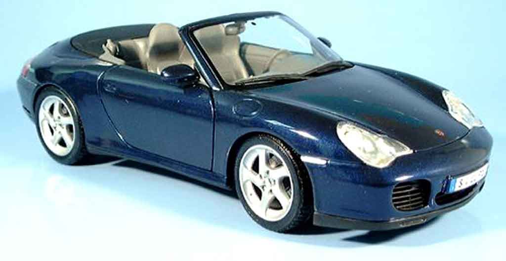 Porsche 996 4S 1/18 Maisto Cabriolet 4S blu 2003 modellino in miniatura