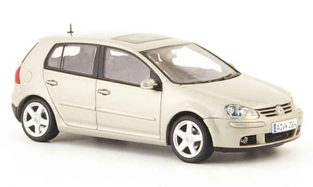 Volkswagen Golf V 1/43 Autoart V beige 5 portes 2003 modellino in miniatura