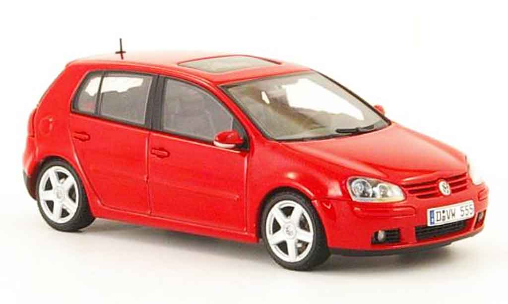 Volkswagen Golf V 1/43 Autoart V rosso 5 portes 2003 modellino in miniatura