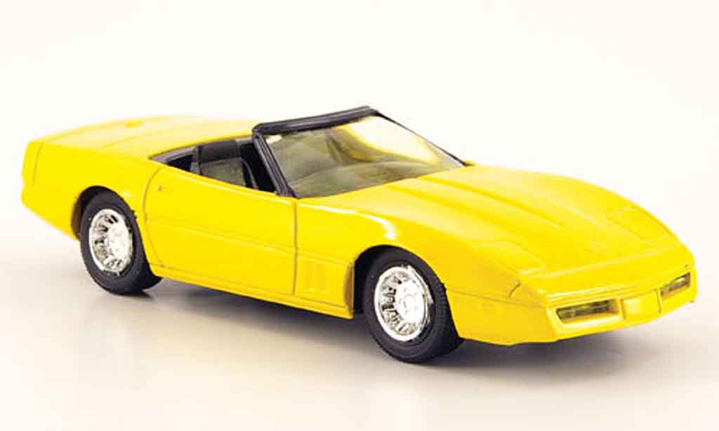Chevrolet Corvette C4 1/43 Solido C4 Cabriolet giallo 1984 modellino in miniatura