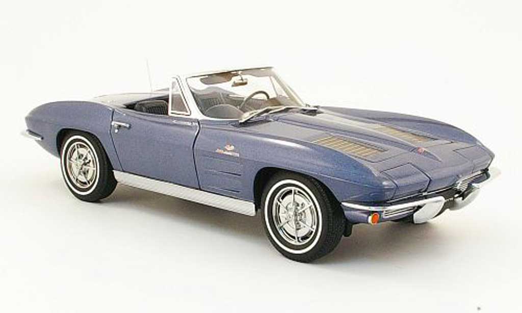 Chevrolet Corvette C2 1/18 Autoart C2 blu 1963 modellino in miniatura
