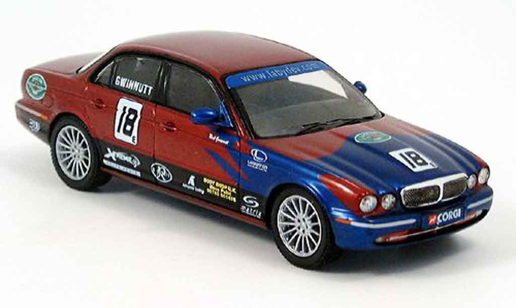 Jaguar XJ 6 1/43 Vanguards 6 nick gwinnutt 2003 modellino in miniatura