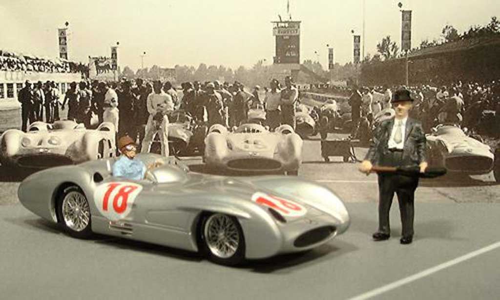 Mercedes W 196 1/43 Brumm GP Italien avec Fangio und Neubauer 1955 modellino in miniatura
