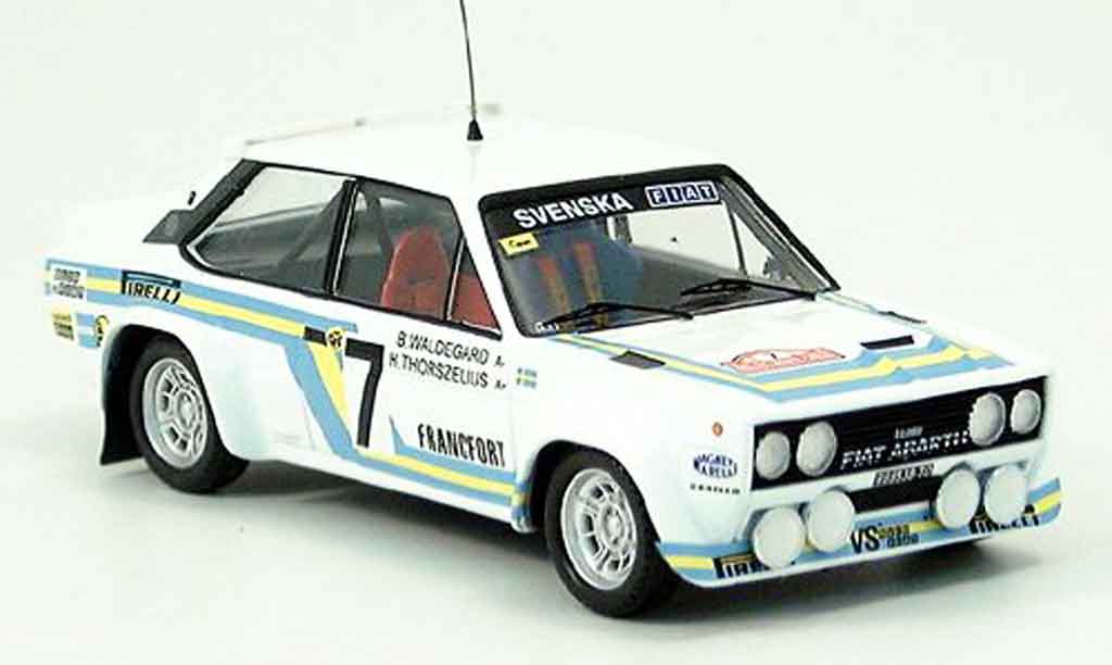 Fiat 131 1/43 Trofeu Abarth Waldegaard Thoszelius Monte Carlo modellino in miniatura