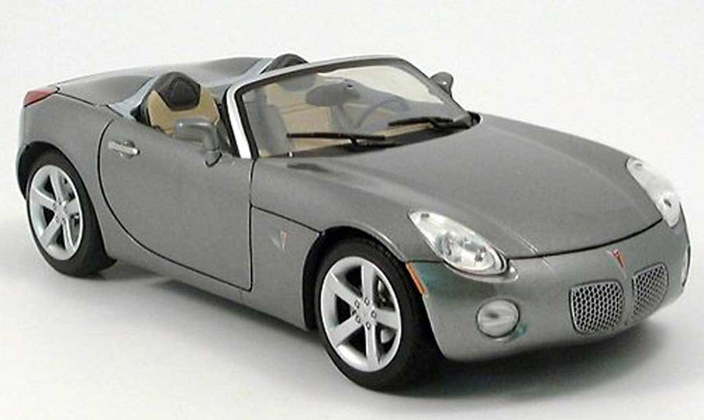 Pontiac Solstice 1/18 Yat Ming grigio 2006 modellino in miniatura