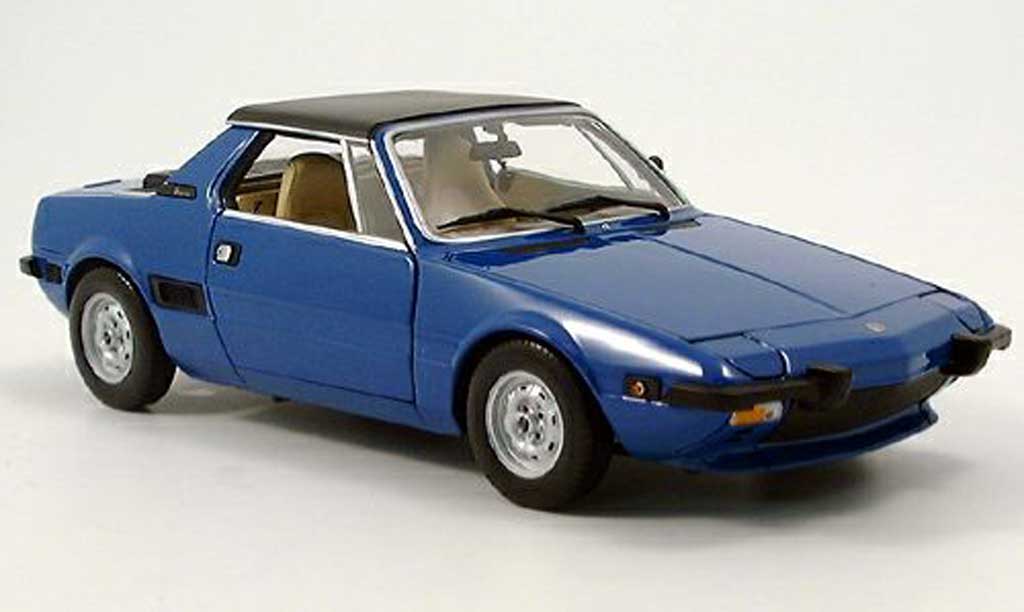 Fiat X 1/9 1/18 Minichamps blu 1972 modellino in miniatura