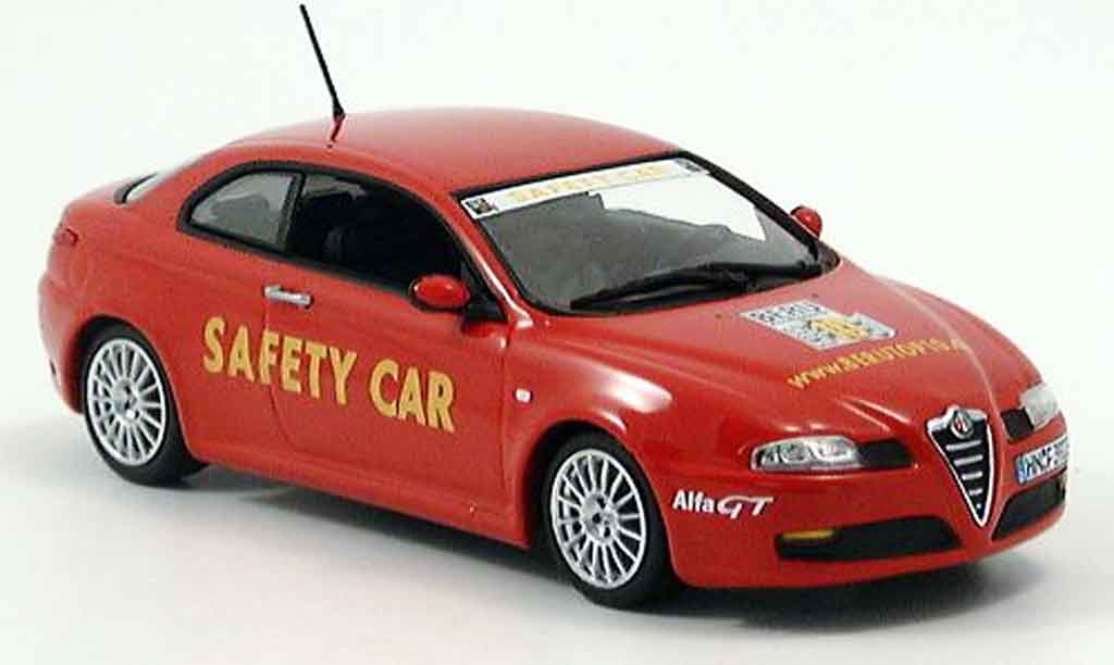 Alfa Romeo GT 1/43 Minichamps safety car beru top 10 2003 modellino in miniatura