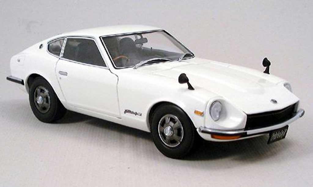Nissan 350Z 1/18 Kyosho coupe fairlady z-l bianco modellino in miniatura