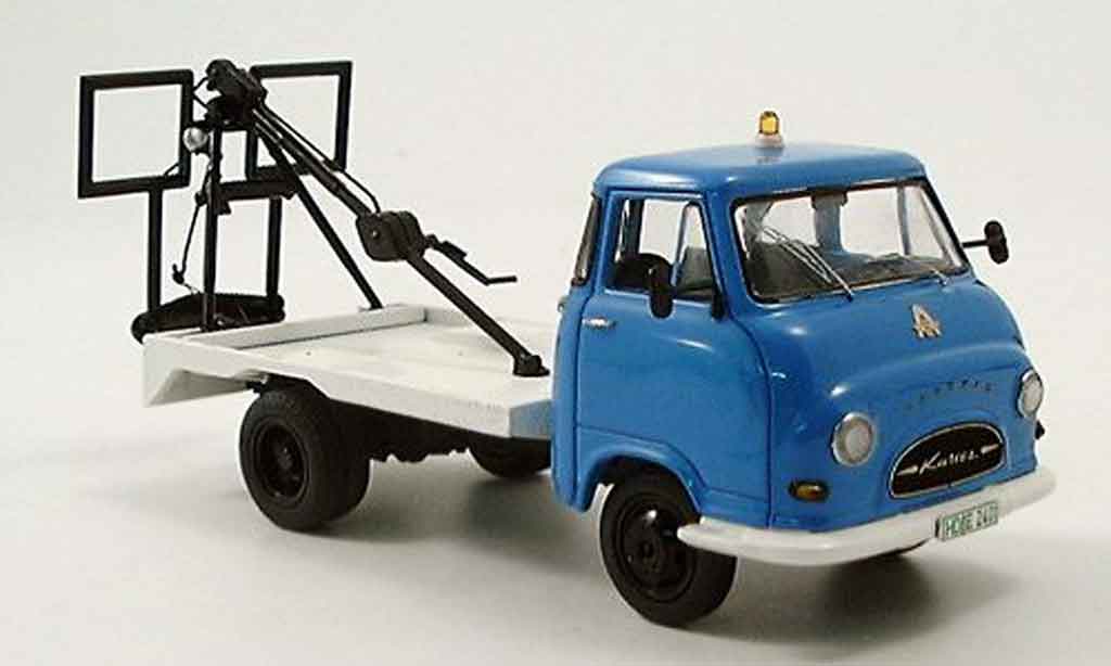 Hanomag Kurier 1/43 Schuco Abschleppwagen modellino in miniatura