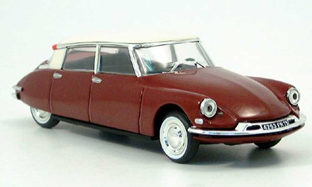 Citroen DS 19 1/43 Nostalgie 19 nero-rosso/bianco 1956 modellino in miniatura