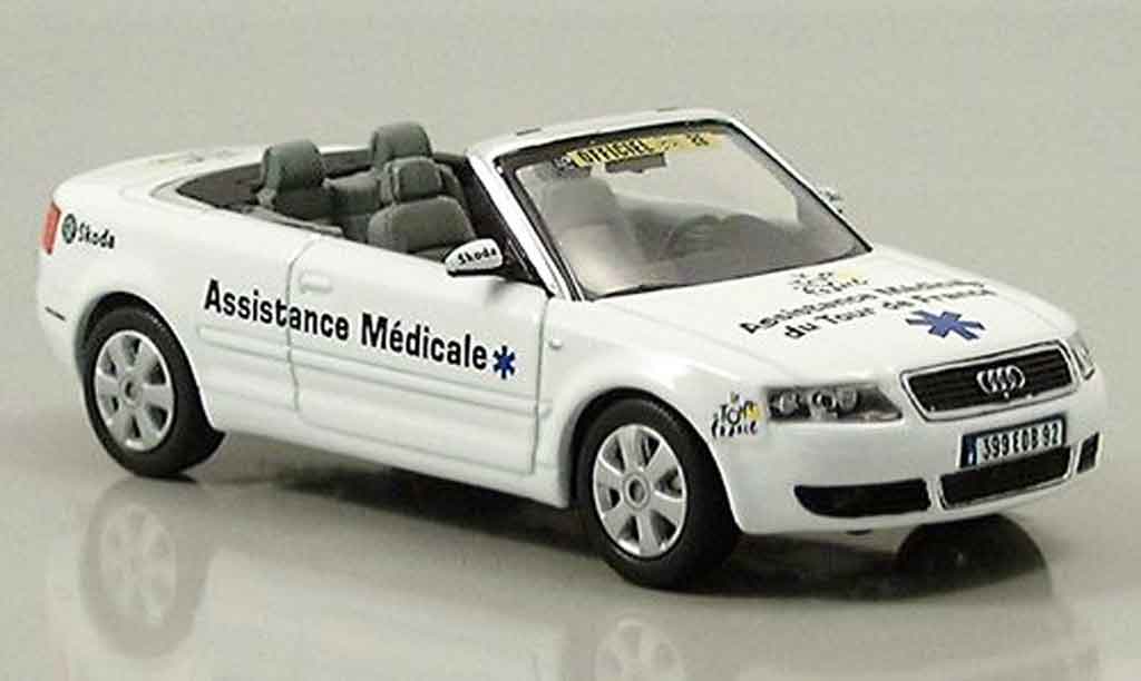 Audi A4 cabriolet 1/43 Norev cabriolet Assistance Medicale modellino in miniatura