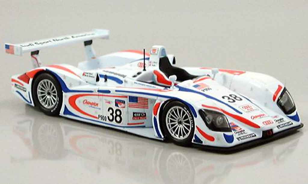 Audi R8 2001 1/43 Minichamps 2001 Petit LeMans Road Atlanta Herbert Wallace modellino in miniatura