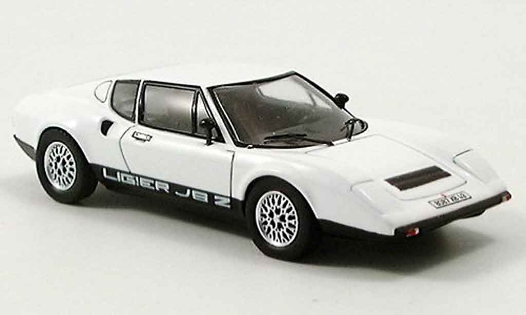 Ligier JS2 1/43 Spark bianco 1972 modellino in miniatura