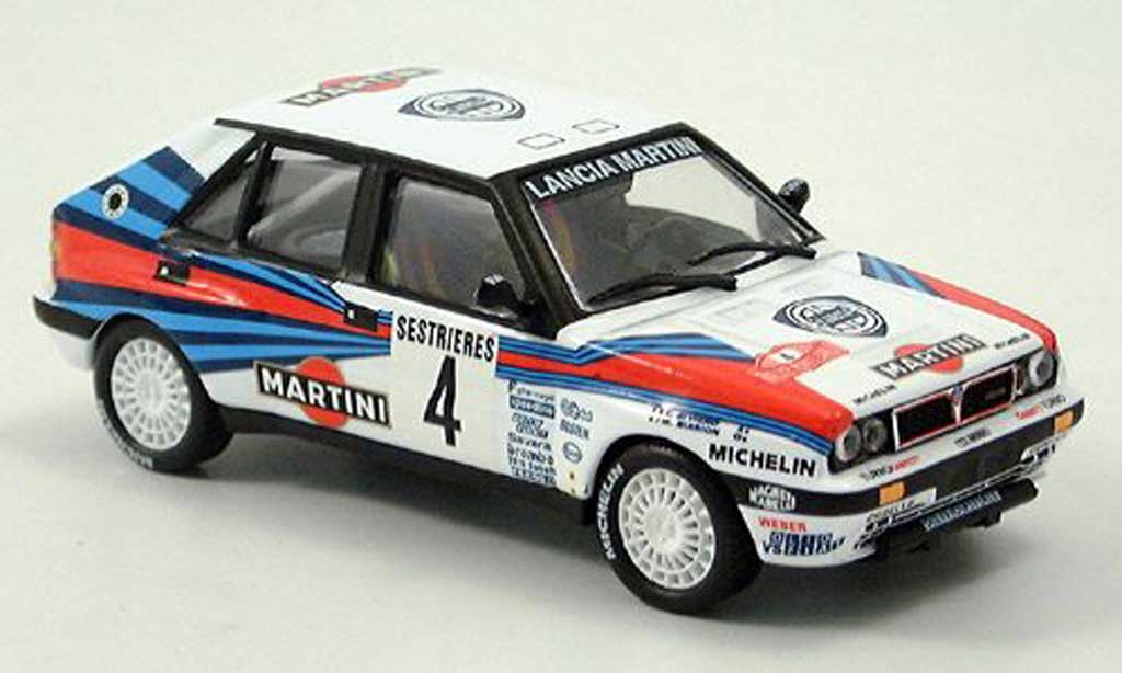 Lancia Delta HF Integrale 1/43 IXO HF Integrale Martini Racing No. 4 1989 modellino in miniatura