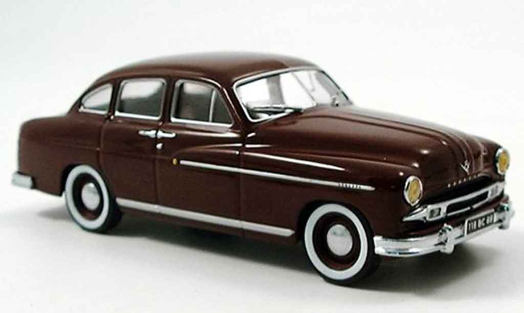 Ford Vedette 1/43 IXO marronee 1954 modellino in miniatura