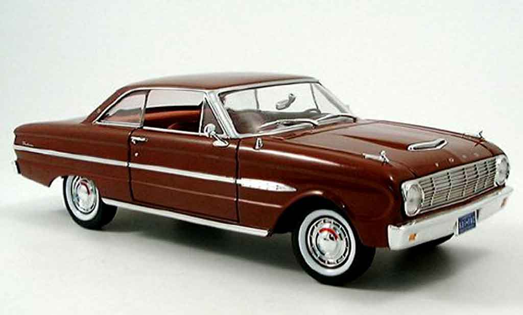 Ford Falcon coupe 1/18 Yat Ming coupe marroneee 1963 modellino in miniatura