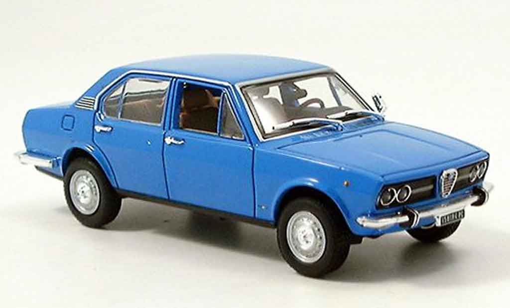 Alfa Romeo Alfetta 1.8 1/43 Norev 1.8 blu 1972 modellino in miniatura