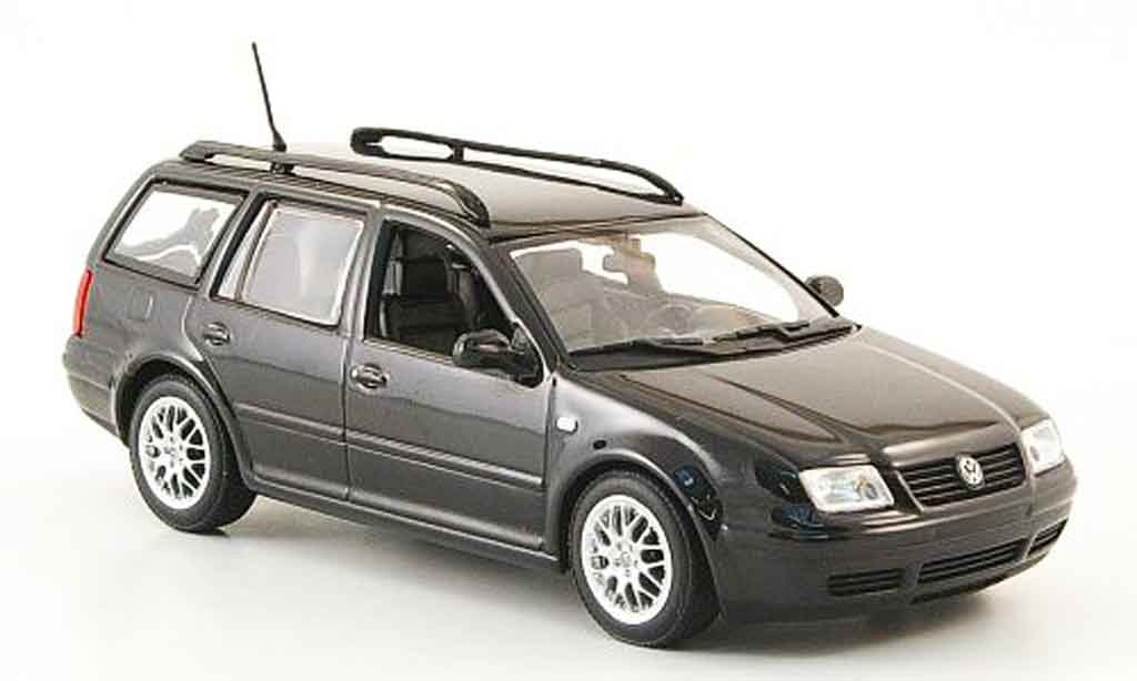Volkswagen Bora 1/43 Minichamps variant nero 1999 modellino in miniatura