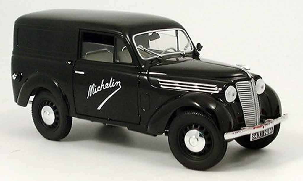 Renault Juvaquatre 1/18 Solido michelin 1952 modellino in miniatura