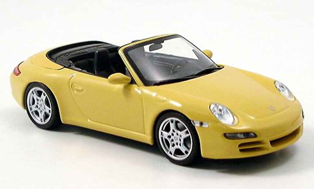 Porsche 996 S 1/43 Minichamps Carrera 911 Carrera S Cabrio giallo 2005 modellino in miniatura